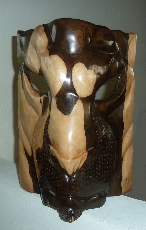 Hardwood carving of a jaguar head ... carved from Zericote 